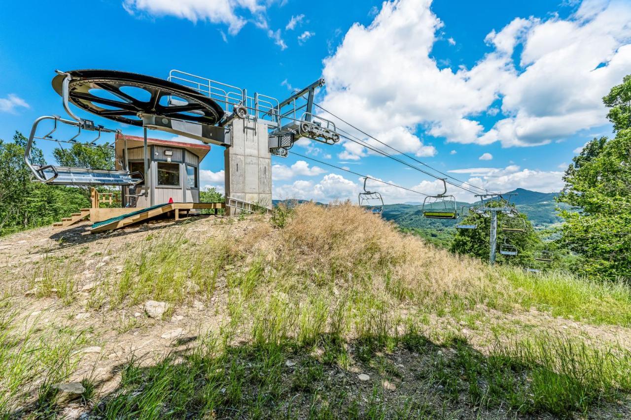 Skyleaf Retreat Apartment Sugar Mountain Bagian luar foto